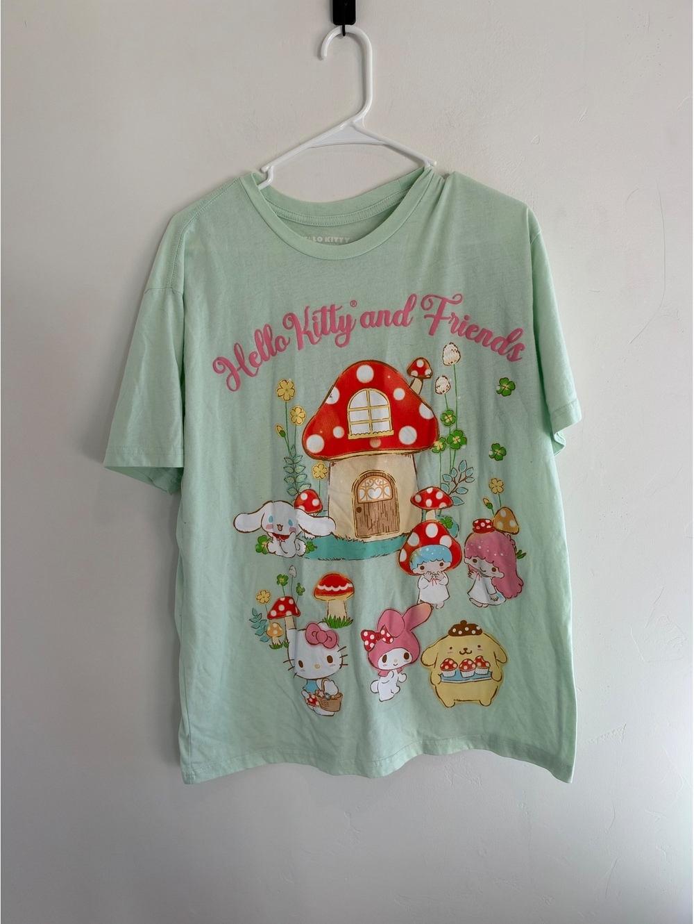 Hello Kitty & Friends Sanrio Mushroom Graphic T-Shirt Mint Green Size Large